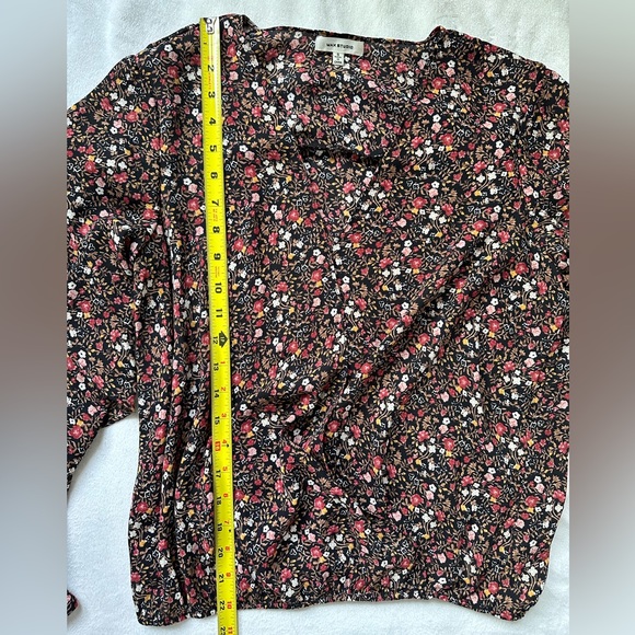 Floral Flutter Long-Sleeve Wrap Blouse - Picture 4 of 5